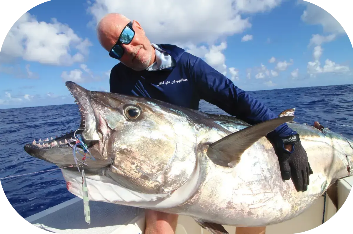 Jigging extrême à Rodrigues avec capture d’un TDC géant Jigging extrême à Rodrigues avec capture d’un TDC géant