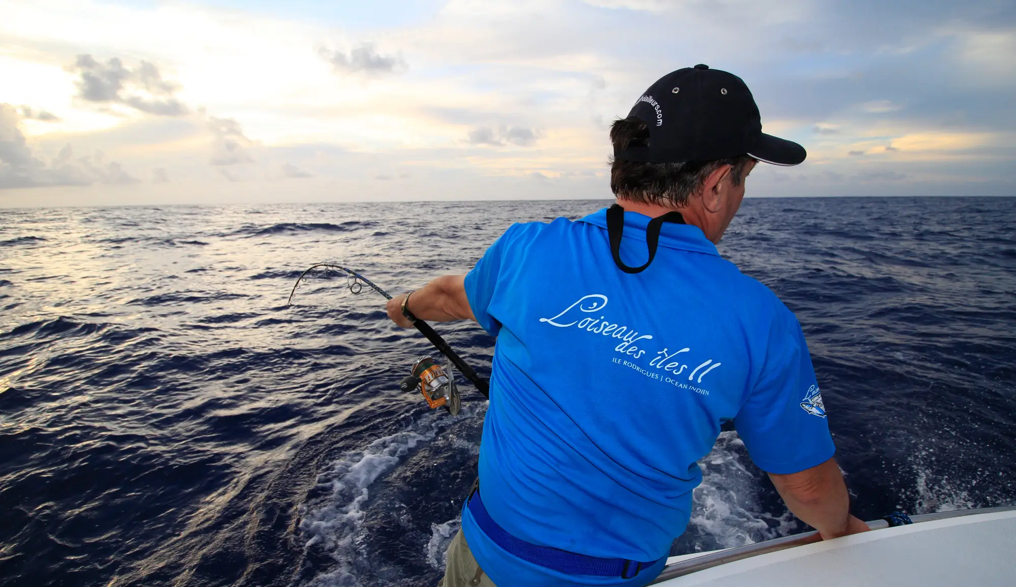 Équipage L’Oiseau Des Iles II en action lors d’une session de pêche offshore à Rodrigues